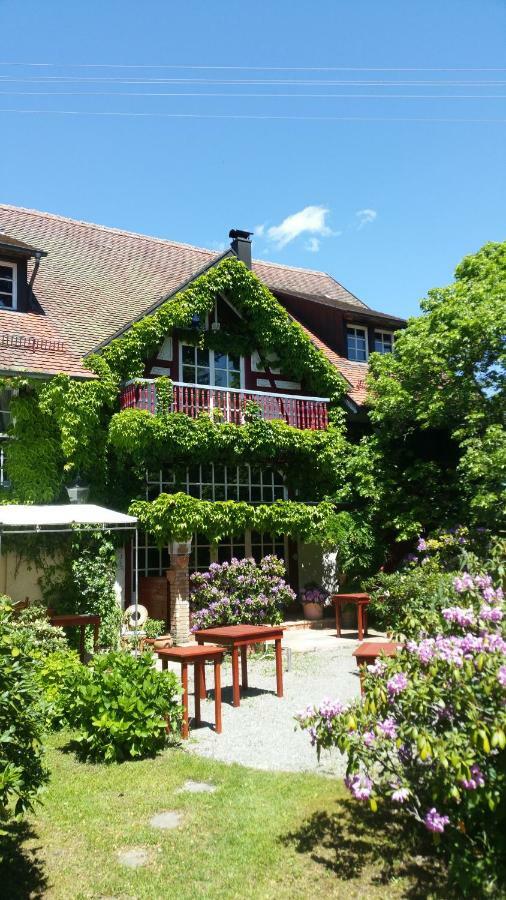 Landhotel Gut Greifhof Heiligenborn Exterior foto